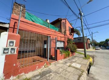 Casa · 170m² · 6 Ambientes · 1 Cochera · Venta de Casa en Virreyes San Fernando
