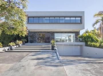 Casa · 525m² · 5 Ambientes · 2 Cocheras · Casa en Venta 4 Dorm. en Albanueva, Rincón de Milberg, Tigre