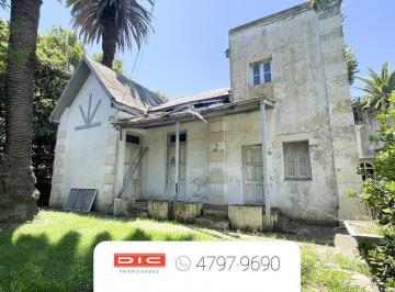 Casa · 217m² · 5 Ambientes · 2 Cocheras · Casa 2 Dorm. Venta - Florida Mitre/este
