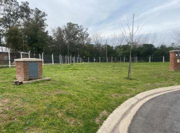 Terreno · 548m² · Espectacular Lote en Venta en Barrio San Pablo. Oportunidad!