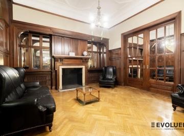 Edificio · 853m² · 26 Ambientes · Edificio con 20 Oficinas y Áreas Comunes en Recoleta.