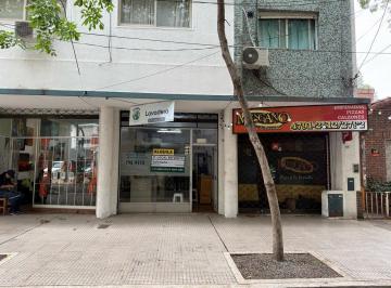 Local comercial · 36m² · 1 Ambiente · 2 Cocheras · Alquiler Local - Florida Mitre/este