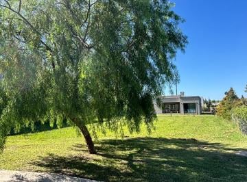 Terreno , Pilar · Lote Interno Venta Barri Cerrado Santa Emilia - Pilar del Este