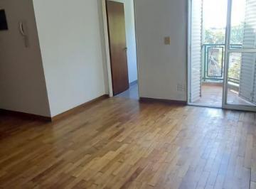 Departamento de 3 ambientes, Vicente López · Precioso Dpto de 3 Amb con 2 Balcones, Super Luminoso en Esquina