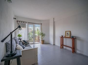 Departamento · 26m² · 1 Ambiente · 1 Cochera · Departamento · Venta · Cochera Cubierta · Luminoso · Apto Crédito · Morón