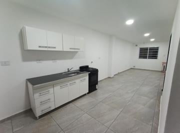 Casa · 75m² · 4 Ambientes · 1 Cochera · Casa - La Plata