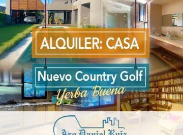 Casa · 800m² · 3 Dormitorios · 1 Cochera · La Casa de Tus Sueños Existe y Está Disponible Para Alquiler