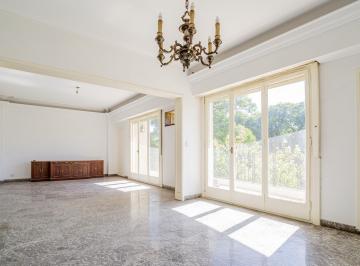 Departamento · 191m² · 5 Ambientes · 1 Cochera · Departamento en Venta - Libertador - 3 Dorm. - Cochera