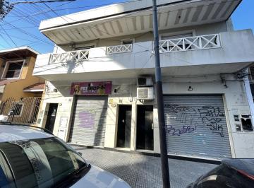 Departamento · 70m² · 3 Ambientes · Departamento en Alquiler 3 Ambientes Centrico Amplio