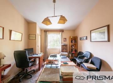 Casa · 208m² · 4 Dormitorios · Quinta Santa Ana