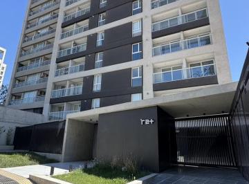 Departamento · 148m² · 4 Ambientes · 1 Cochera · Departamento de Categoria en Venta