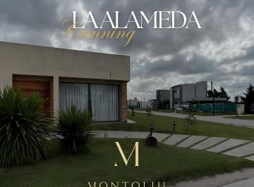 Casa · 180m² · 4 Ambientes · 2 Cocheras · Casa en Venta La Alameda, Canning