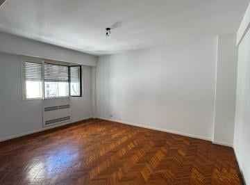 Departamento · 55m² · 2 Ambientes · Alquiler - 2 Ambientes Piaggio 27