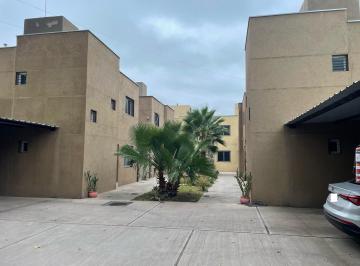 Departamento · 90m² · 4 Ambientes · 1 Cochera · Duplex de 2 Dorm. en Venta en Carrodilla