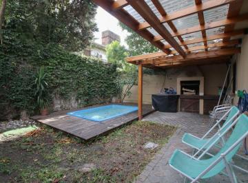 Casa · 125m² · 4 Ambientes · 2 Cocheras · Casa 6 Ambientes Venta en Adrogué con Pileta