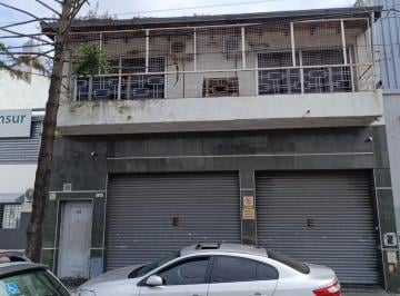 Bodega-Galpón de 9 ambientes, Villa Soldati · Vende Galpon Sobre Av Cruz 3455
