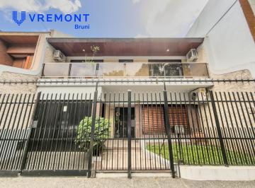 Casa · 278m² · 6 Ambientes · 1 Cochera · Venta Casa de 6 Amb en Villa Crespo, Capital Federal.