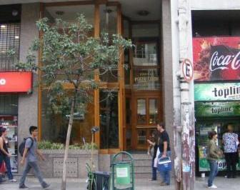 Departamento · 162m² · 10 Ambientes · 1 Cochera · Barrio Alberdi - Piso Completo en Alquiler, con Cochera y Bal