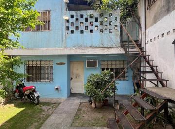 Casa · 205m² · 6 Ambientes · 3 Cocheras · Venta Casa Multifamiliar en William Morris