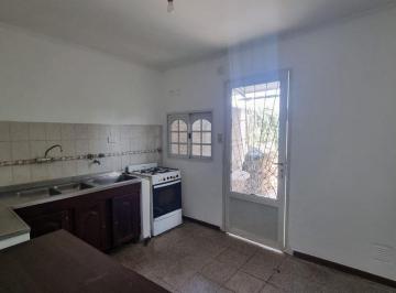 Departamento · 40m² · 3 Ambientes · Alquiler - Dpto 1 Dormitorio con Patio, Santo Tome
