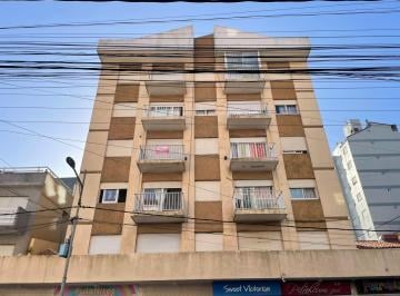Departamento · 2 Ambientes · Departamento Sobre Peatonal