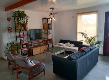 Casa · 145m² · 4 Ambientes · 1 Cochera · Casa en Venta - 3 Dorm. 2 Baños - 145 m² - Countries/b. Cerrado (Escobar)