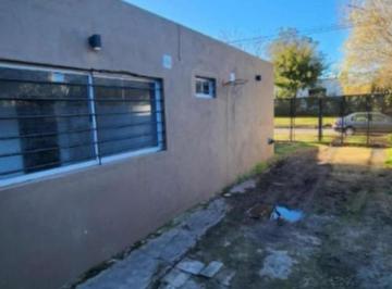 Casa · 150m² · 5 Ambientes · 2 Cocheras · Casa en Venta - 4 Dorm. 3 Baños - Cochera - 302 m² - Mar del Plata