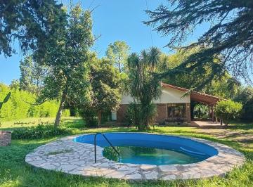 Quinta vacacional · 89m² · 2 Ambientes · 5 Cocheras · Oportunidad. Ideal Inversión: Casa Quinta a La Venta