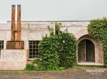 Casa de 7 ambientes, Luján de Cuyo · Encanto de Villa Italiana en un Entorno Natural,, Lujan de Cuyo, Barrio Privado