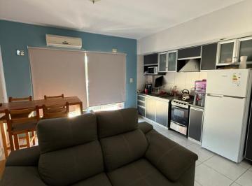 Departamento de 2 ambientes, Lanús · Muy Buen Estado.
