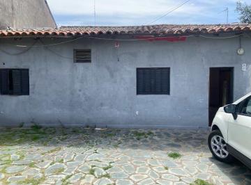 Casa · 90m² · 3 Ambientes · Casa Venta 3 Ambientes Don Torcuato Cochera