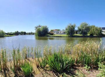 Terreno · 910m² · Oprtunidad Lote 900 m. Al Agua Barrio Canton Islas