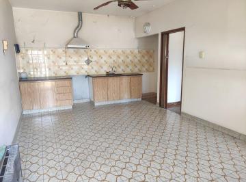 Casa · 250m² · 6 Ambientes · 4 Cocheras · Venta Casa Multifamiliar Pablo Podesta Oportunidad