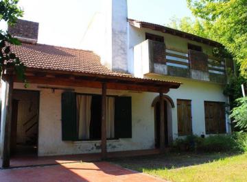 Casa · 190m² · 12 Ambientes · Chalet a Refaccionar Para Destinos Múltiples.
