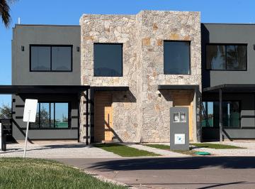 Casa en Venta de 2 ambientes · Duplex a Estrenar Barrio Privado Ciro de Vieytes