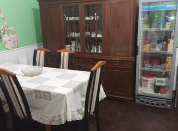 PH de 3 ambientes, Barracas · 3 Amb. Al Frente. Entrada Independiente. con Terraza. Refaccionado a Nuevo.