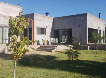 Casa de 2 ambientes, Maipú · Casa en Alquiler