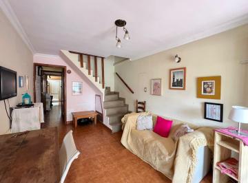 Departamento · 70m² · 3 Ambientes · Dúplex en Venta - 2 Dorm. 1 Baño - 70 m² - Necochea
