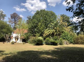 Quinta vacacional · 190m² · 3 Ambientes · 2 Cocheras · Quinta en El Remanso, Capilla del Señor