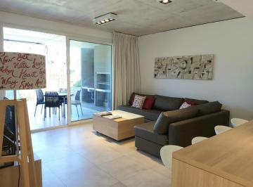 Departamento · 60m² · 2 Ambientes · 1 Cochera · Departamento en Venta - 1 Dormitorio 1 Baño - 67 m² - Pinamar