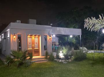 Quinta vacacional de 2 ambientes, Moreno · Hermosa Casa Minimalista con Detalles de Categoría