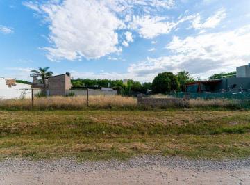Terreno · 217m² · Terreno en Venta en Funes con Pileta