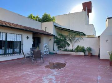 PH · 130m² · 4 Ambientes · Venta PH 4 Amb C/patio y Terraza - Bella Vista
