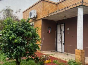 Casa · 109m² · 4 Ambientes · 1 Cochera · Casa Venta Lavallol