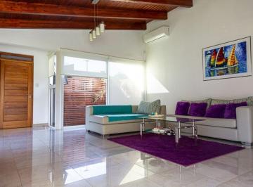 Casa · 420m² · 8 Ambientes · 2 Cocheras · Venta Casa de Categoria - Colastiné Norte