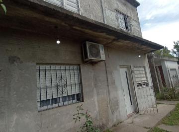 Casa · 150m² · 5 Ambientes · Venta Casa 5 Ambientes en Pontevedra
