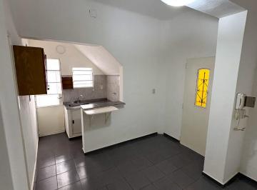 Departamento de 3 ambientes Venta USD 49.000 · Dueño Vende - Departamento Céntrico de Pasillo en Excelente Estado - Retasado