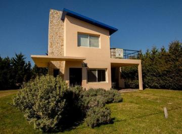 Departamento · 117m² · 3 Ambientes · 1 Cochera · Dúplex en Venta - 2 Dorm. 2 Baños - 607 m² - Mar Azul