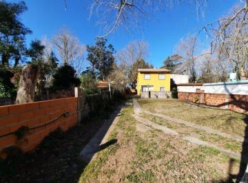 Casa · 3 Ambientes · 2 Cocheras · 2 Duplex en Block
