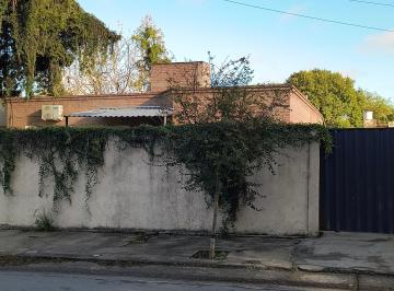 Casa de 2 ambientes, Villa Allende · Villa Allende - Condor Alto - Casa en Venta - 600 m² T 168 m² Cub
